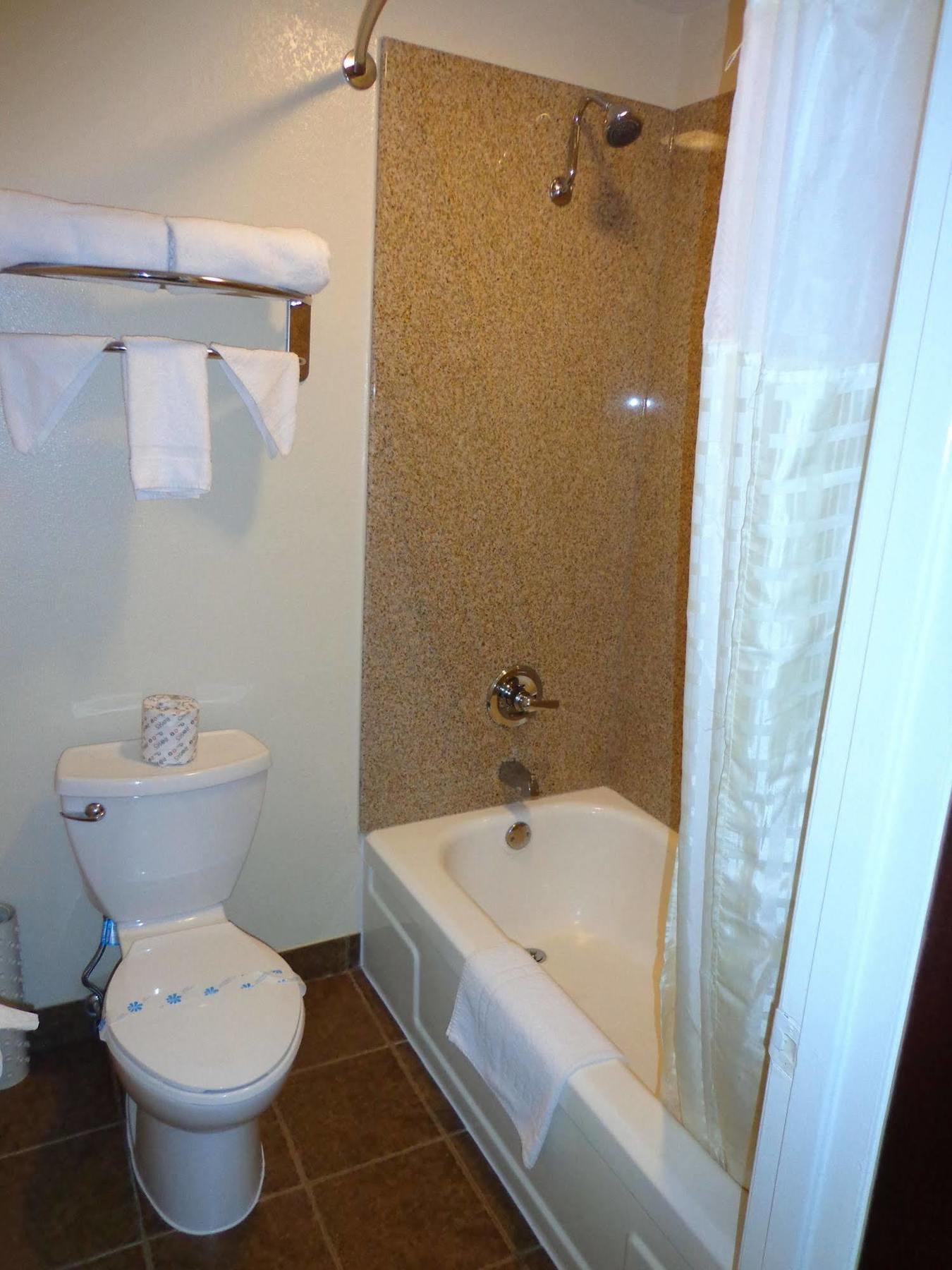 Economy Inn Express Warren Esterno foto